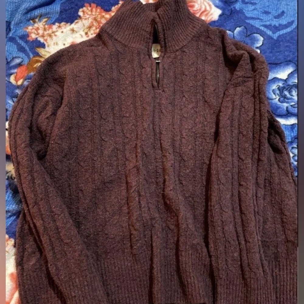 Magneta cable knit sweater